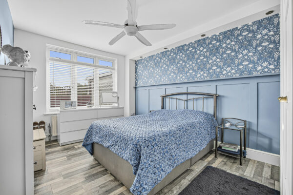 luxlens-rayleigh-bedroom-interior