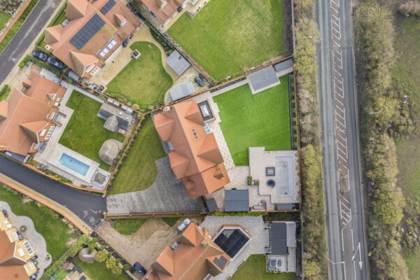 luxlens-drone-brentwood-above